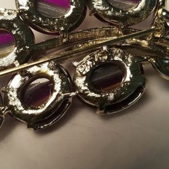 Huge Signed Coro Purple Art Glass Brooch - Picture 5 of 5
